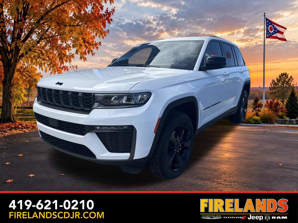 New 2026 Jeep Grand Cherokee Limited w/ Limited Altitude Package AWD/4WD image 1