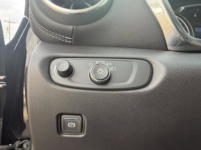 Used 2024 Chevrolet Blazer LT w/ Convenience Package image 30