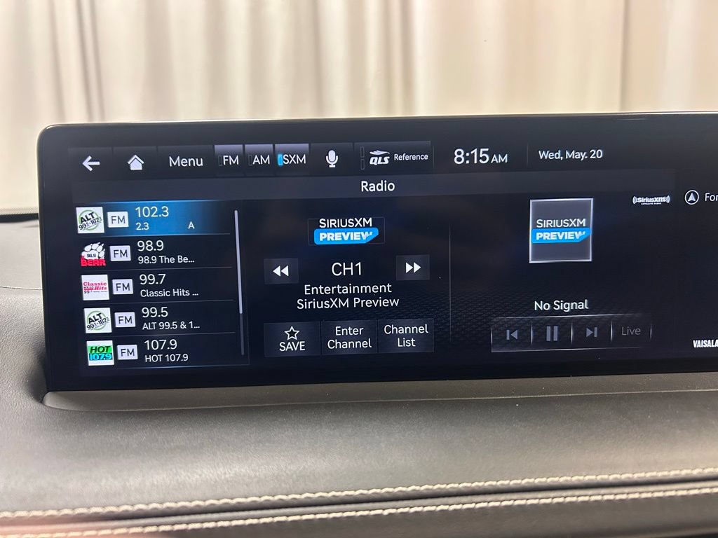 Used 2023 Genesis GV70 3.5T Sport w/ Sport Prestige Package AWD/4WD image 14