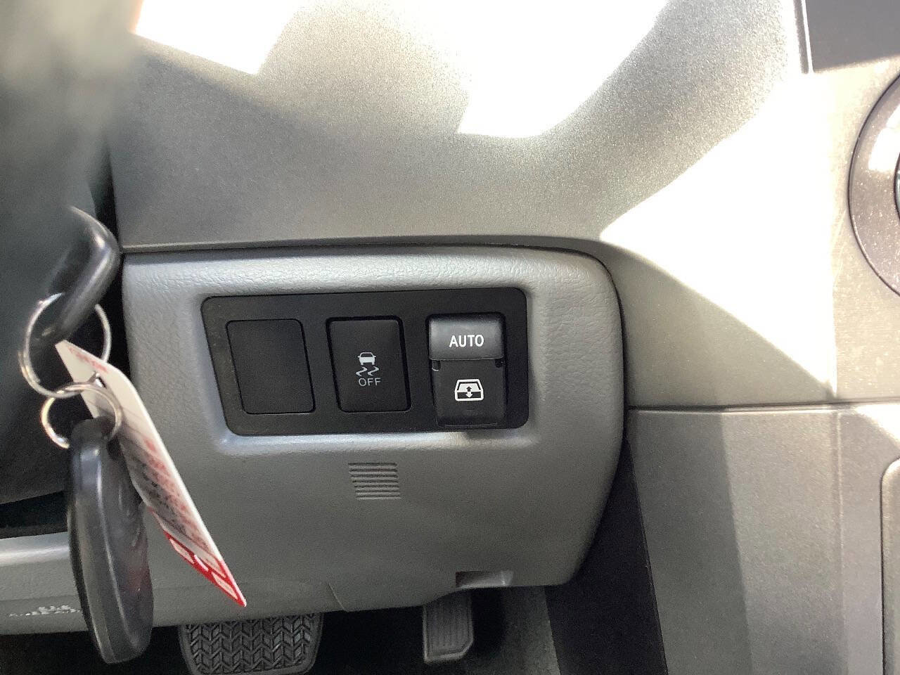 Used 2015 Toyota Sequoia Limited AWD/4WD image 53