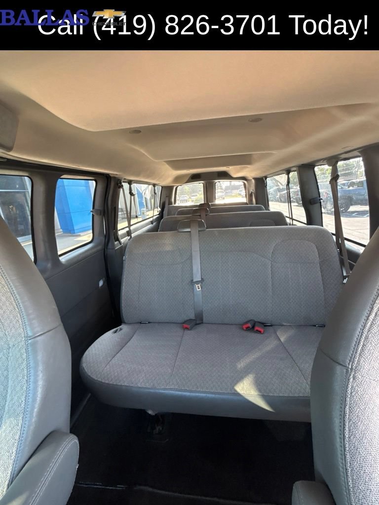 Used 2019 Chevrolet Express 3500 LS RWD image 14