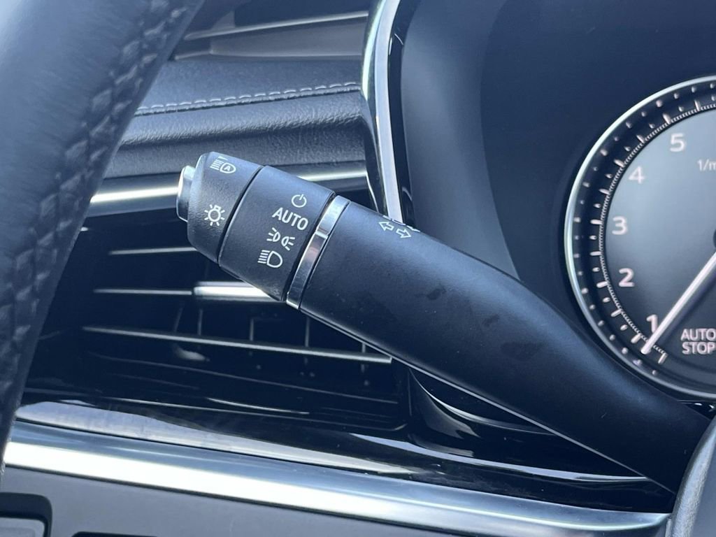 Certified 2024 Cadillac XT6 Premium Luxury w/ LPO, Floor Liner Package image 33