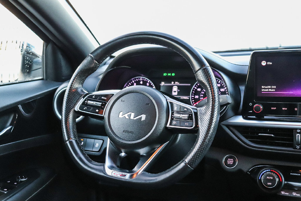 Used 2022 Kia Forte GT-Line FWD image 17