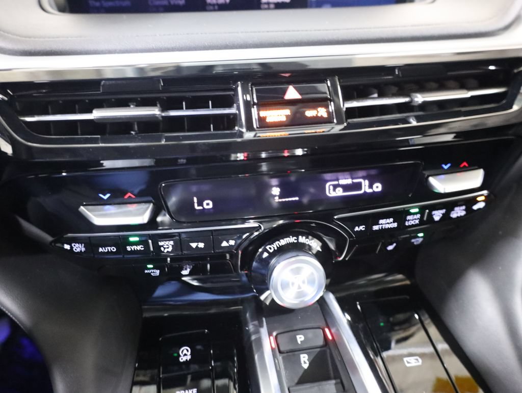 Used 2023 Acura MDX w/ Technology Package AWD/4WD image 25