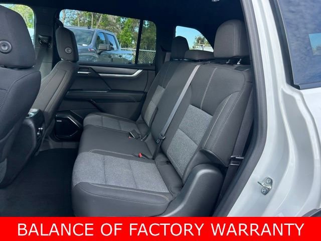 Used 2025 GMC Acadia Elevation image 15