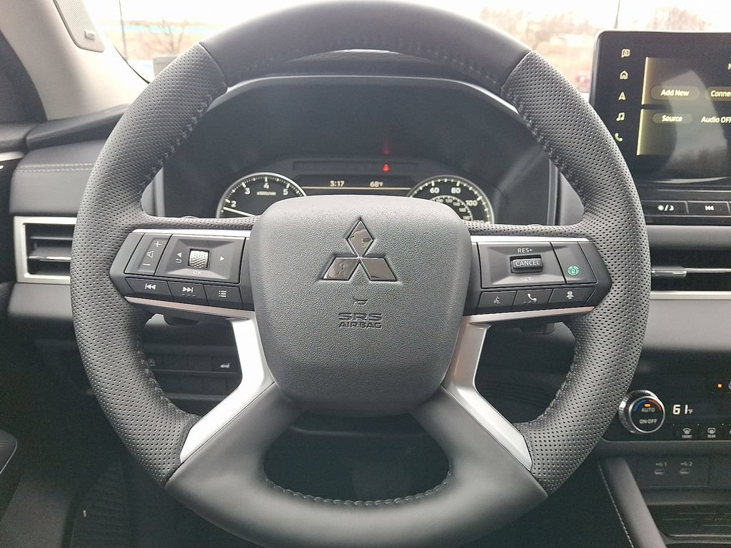 New 2026 Mitsubishi Outlander SE AWD/4WD image 10