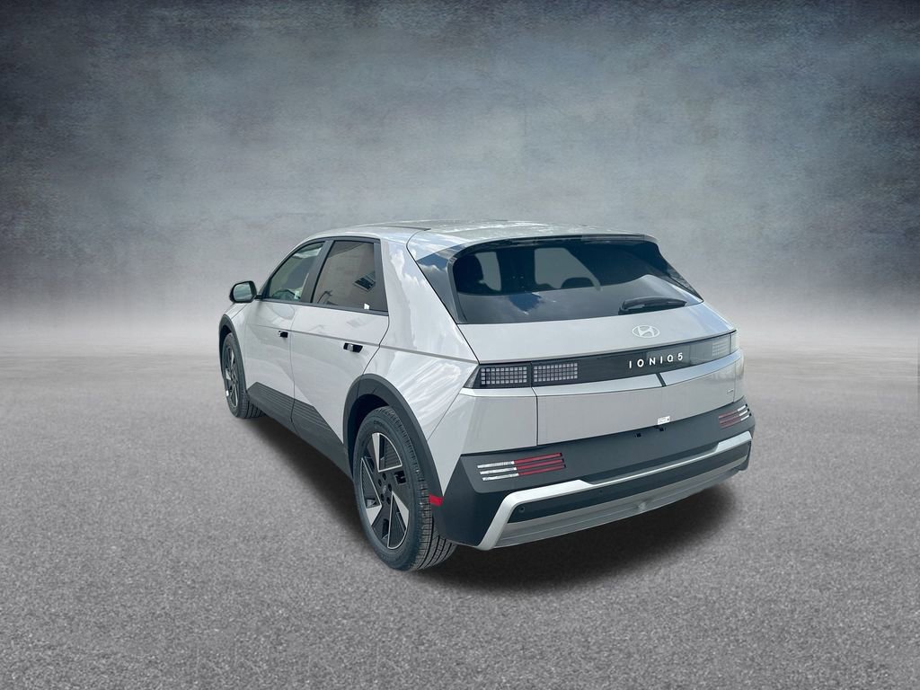 New 2025 Hyundai Ioniq 5 SE image 29