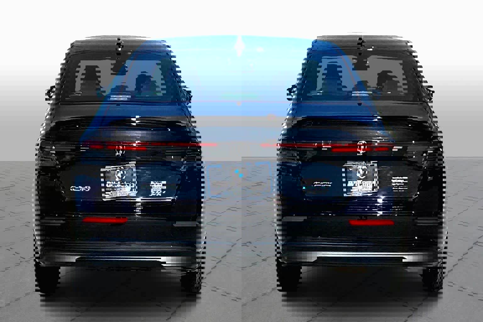 Used 2025 Honda Accord Sport image 5