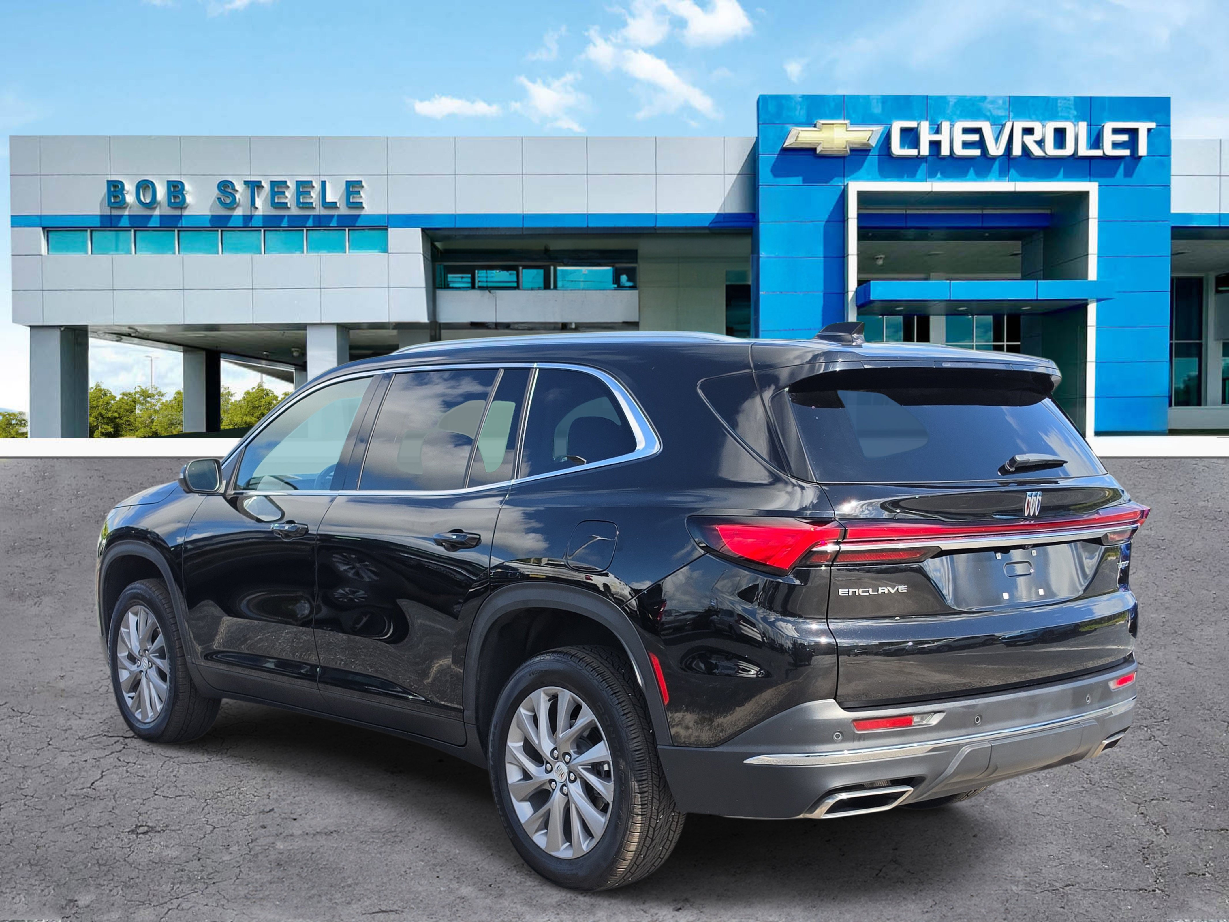 Certified 2026 Buick Enclave Preferred FWD image 3