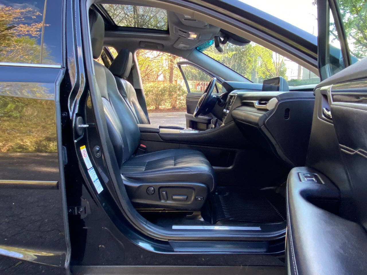 Used 2017 Lexus RX 350 AWD w/ Luxury Package image 62