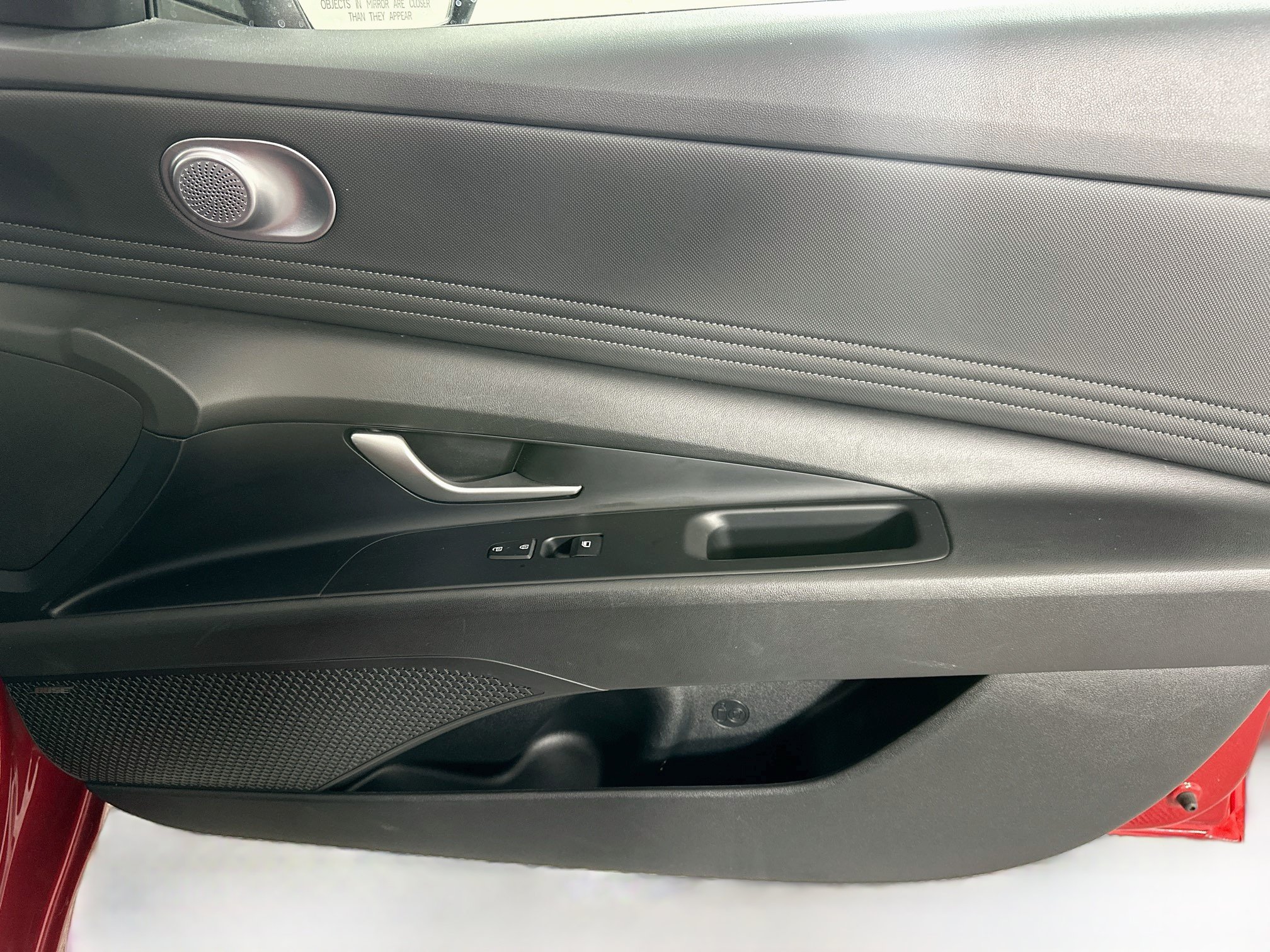 Used 2024 Hyundai Elantra Limited FWD image 32