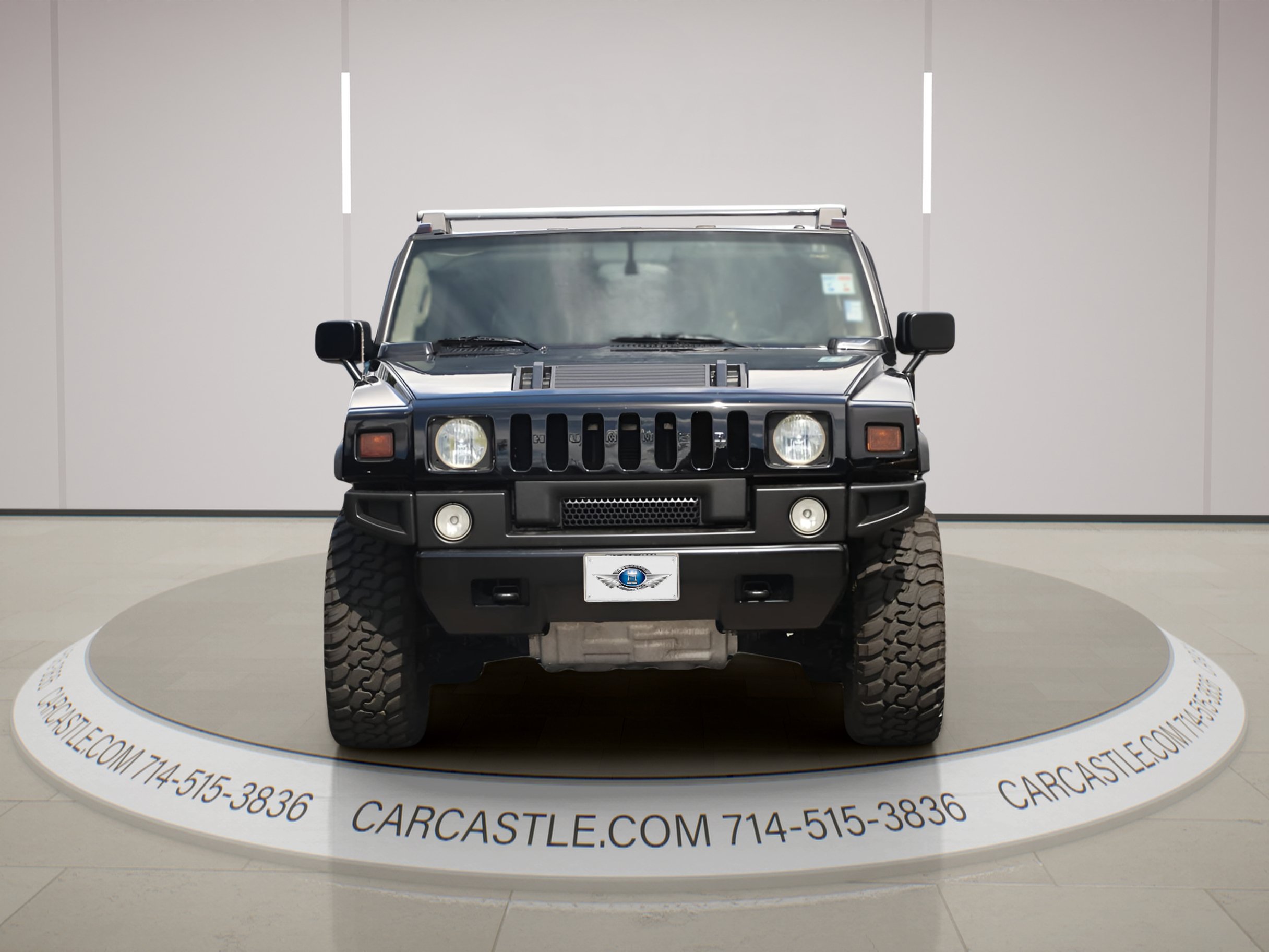 Used 2004 HUMMER H2 w/ Preferred Equipment Group AWD/4WD image 2