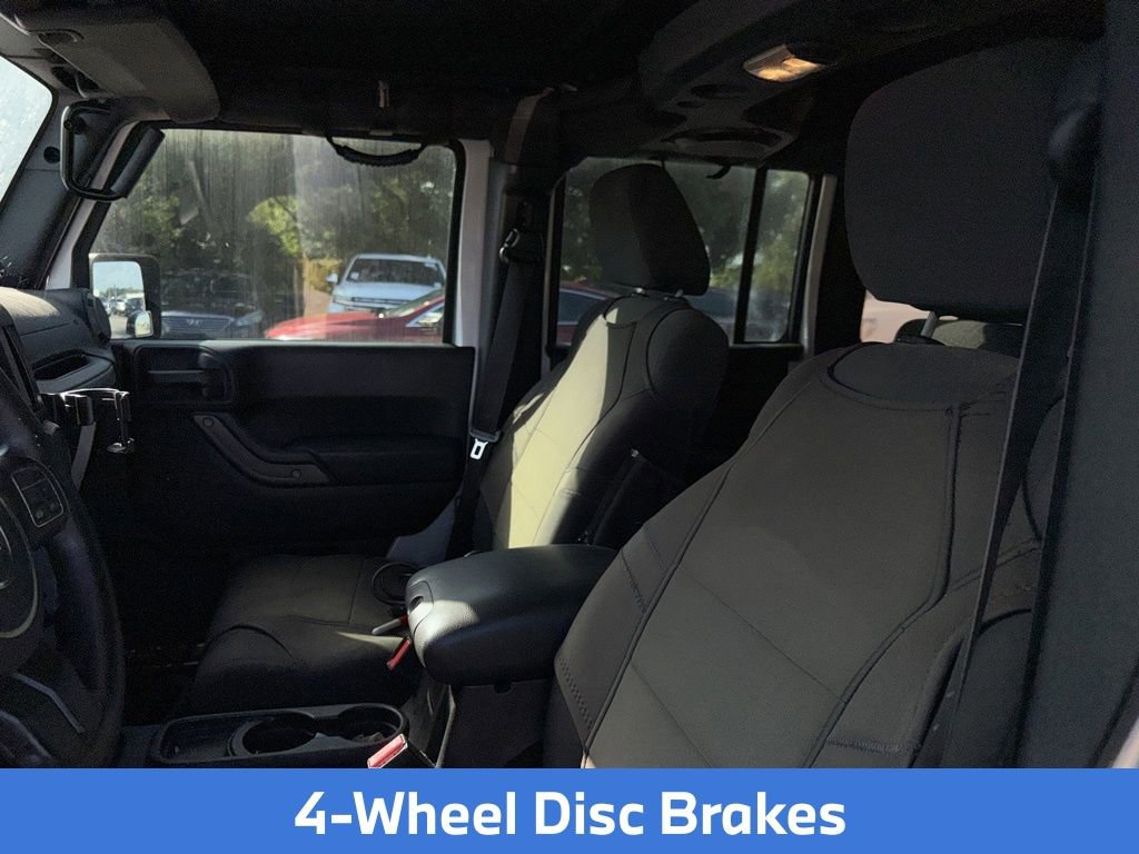 Used 2012 Jeep Wrangler Unlimited Sport AWD/4WD image 11