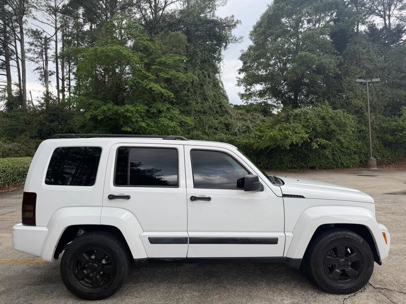 Used 2012 Jeep Liberty Sport RWD image 12