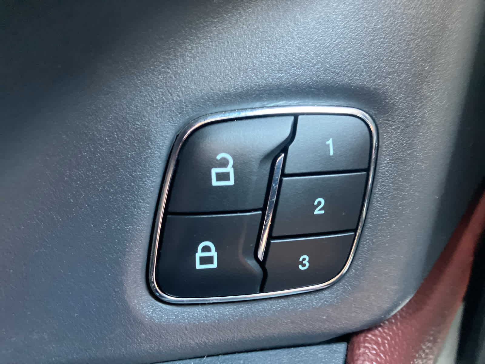 Used 2024 Ford Expedition Max Limited image 12