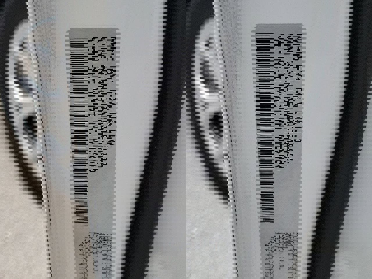 Used 2025 Jeep Compass Latitude w/ Sun & Sound Group AWD/4WD image 33