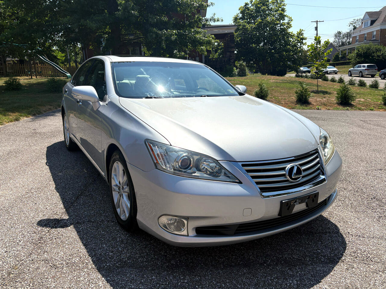Used 2010 Lexus ES 350 image 1