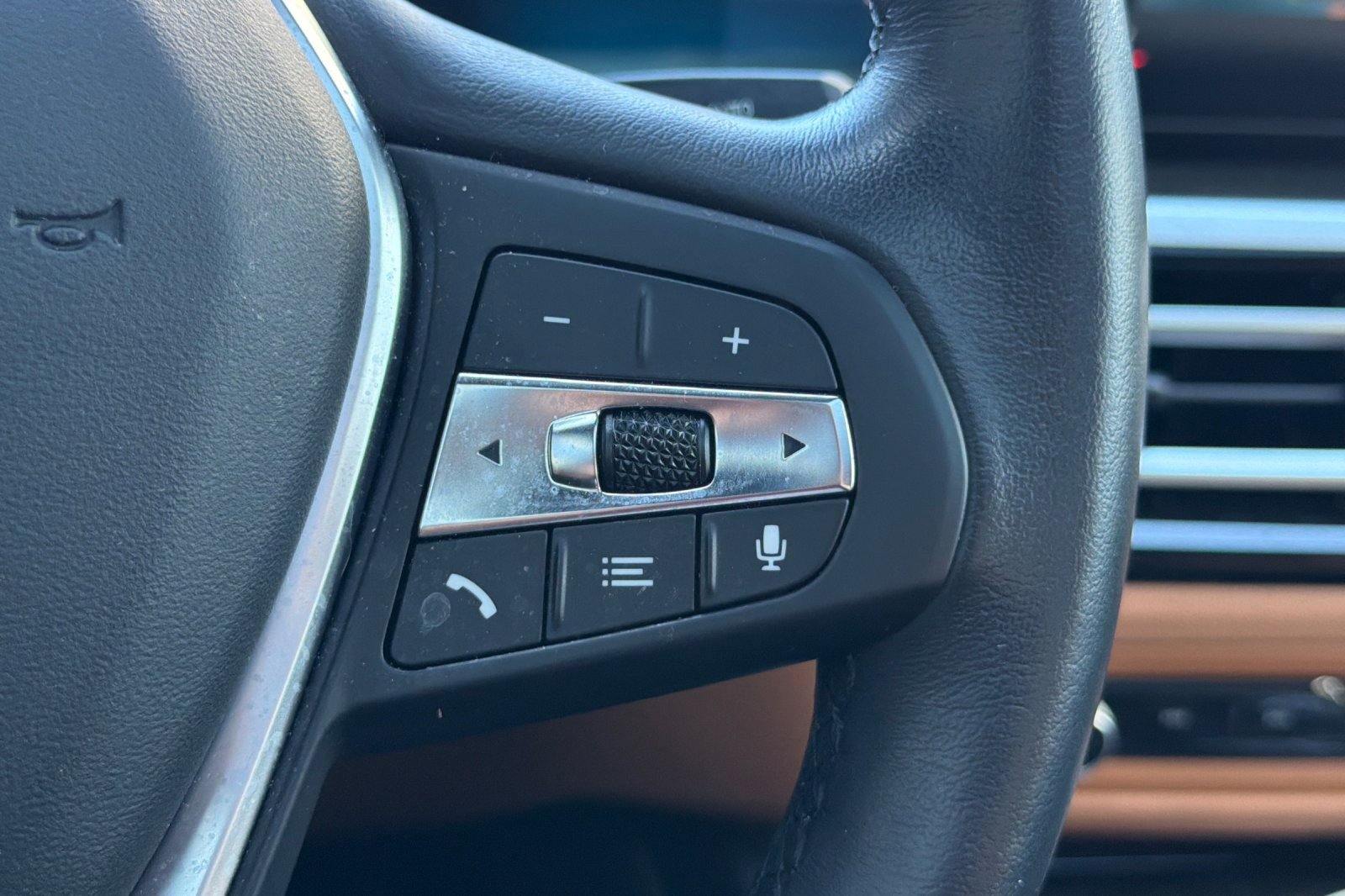 Certified 2023 BMW i4 eDrive35 w/ Premium Package image 31