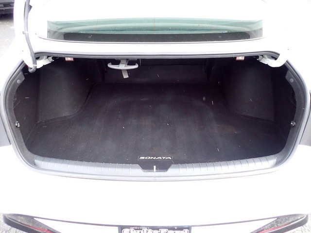 Used 2023 Hyundai Sonata SEL w/ Cargo Package image 8