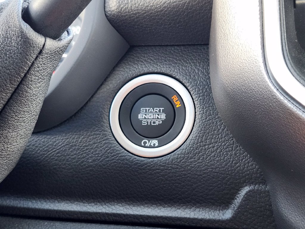 New 2026 RAM 2500 Big Horn AWD/4WD image 24