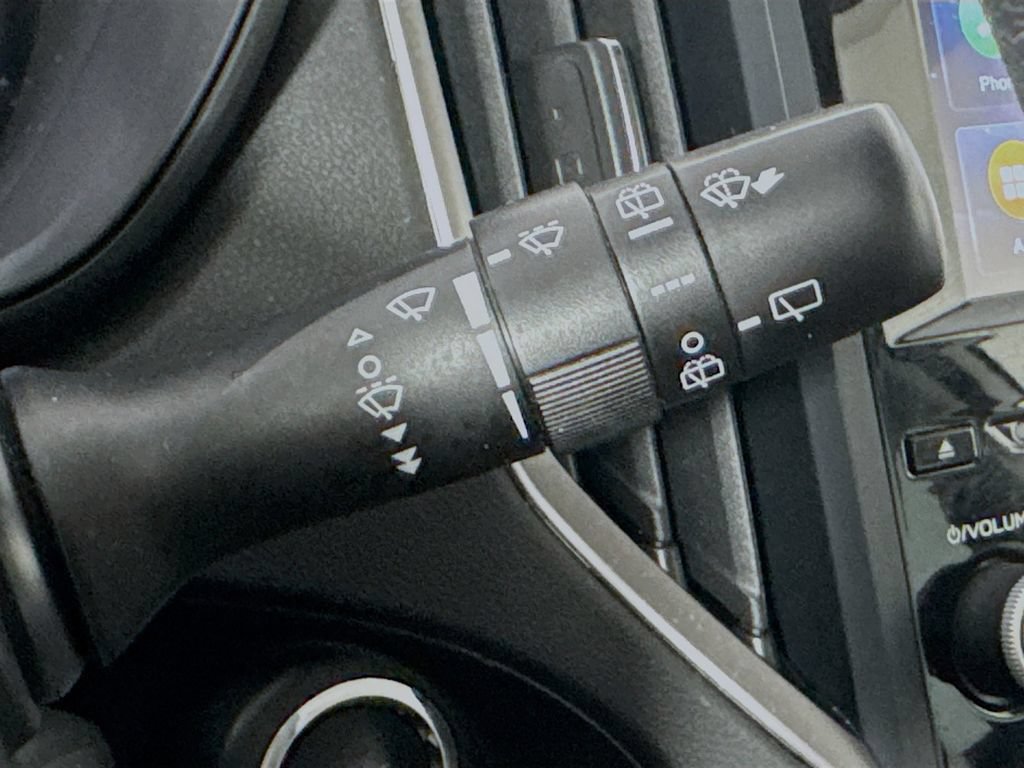 Used 2022 Subaru Forester Premium AWD/4WD image 13