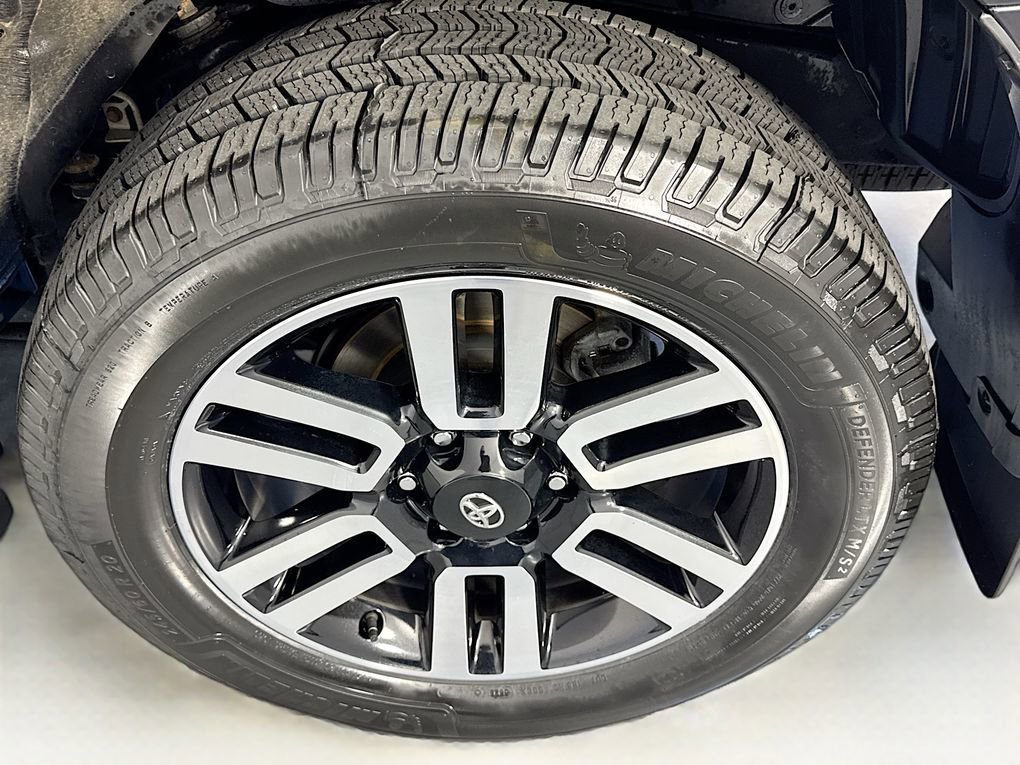 Used 2023 Toyota 4Runner Limited image 37