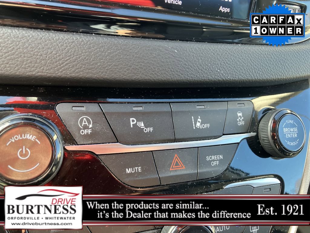 Used 2024 Chrysler Pacifica Touring-L FWD image 40