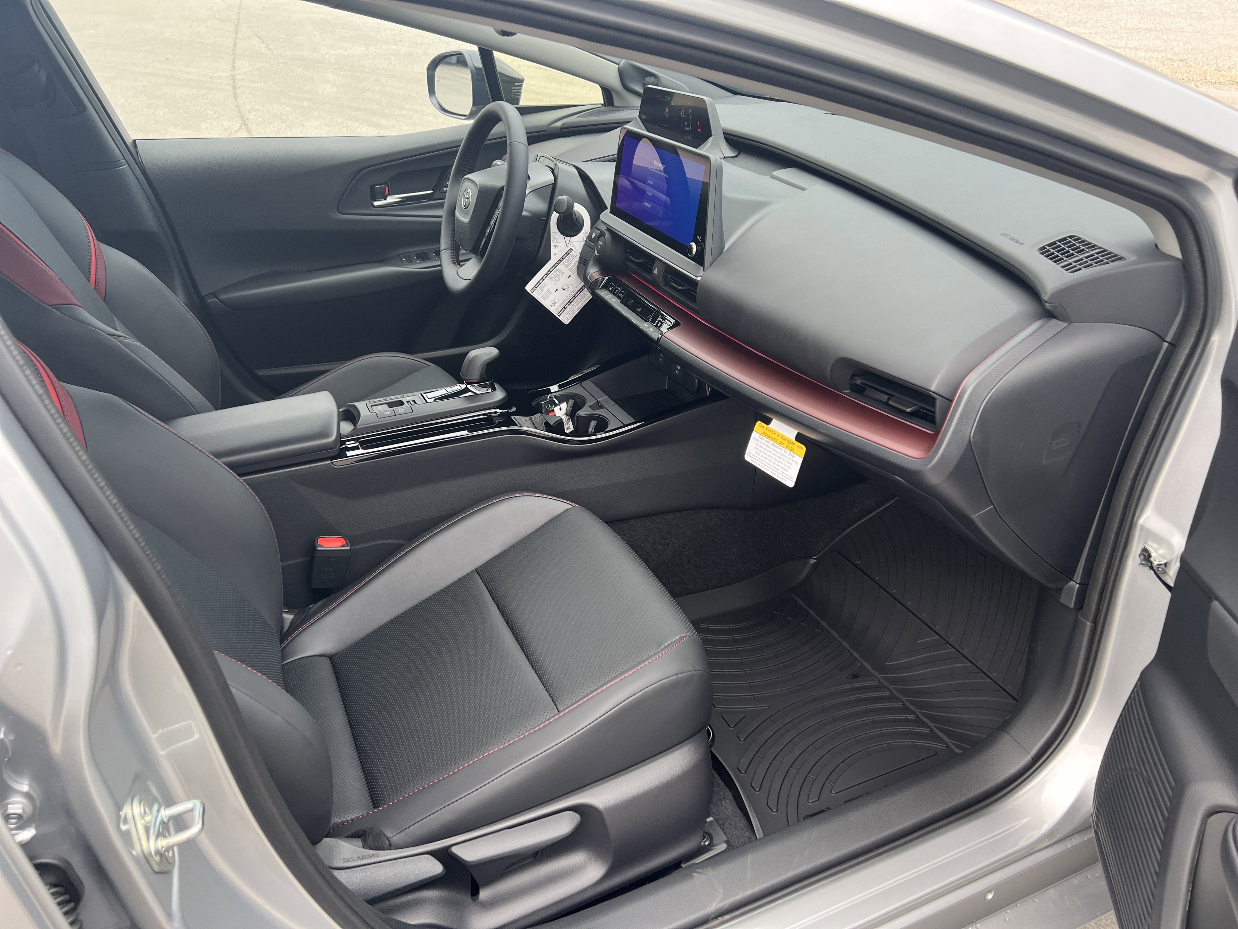 New 2026 Toyota Prius Plug-In Hybrid image 31