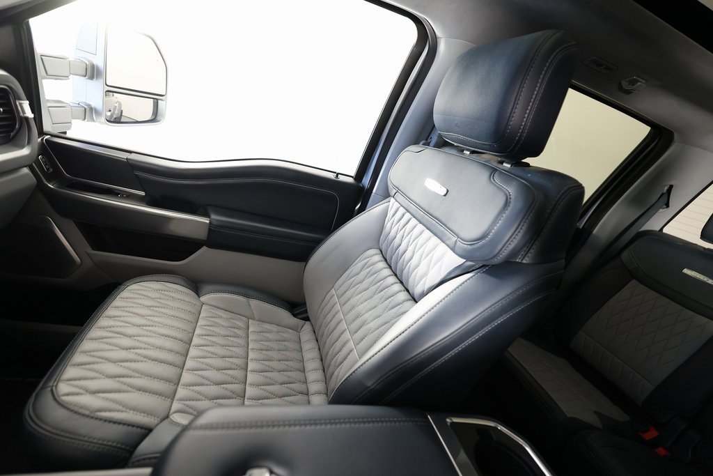 Used 2023 Ford F450 Limited w/ FX4 Off-Road Package image 40