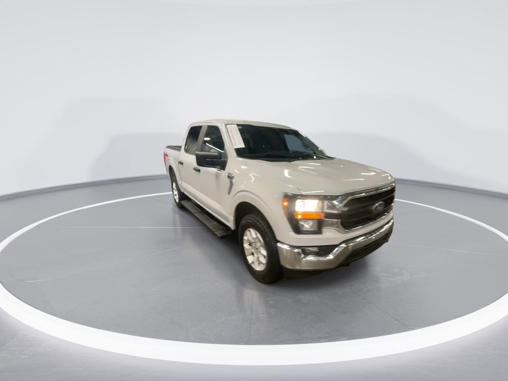 Used 2023 Ford F150 XLT image 2