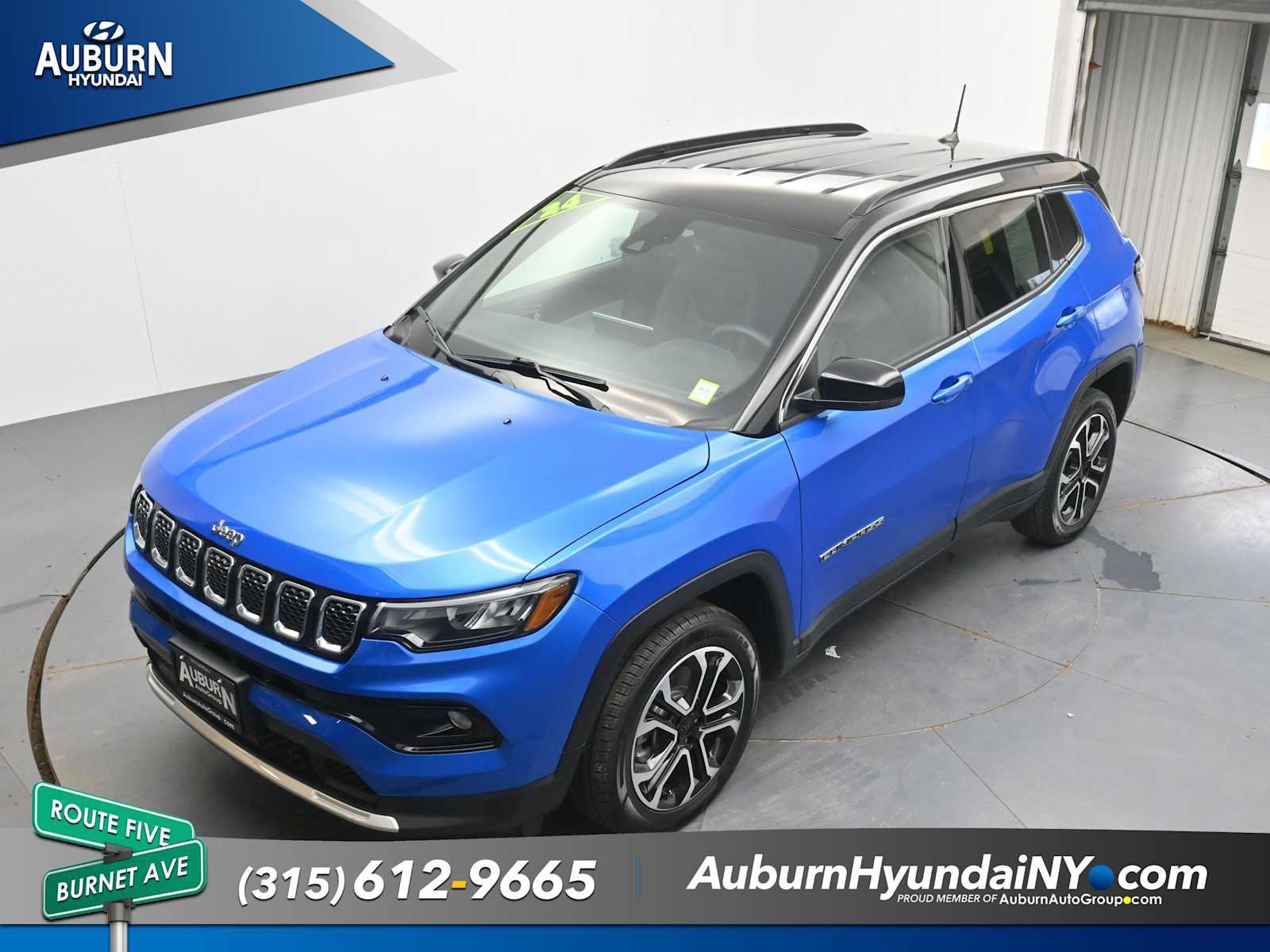 Used 2024 Jeep Compass Limited AWD/4WD image 33