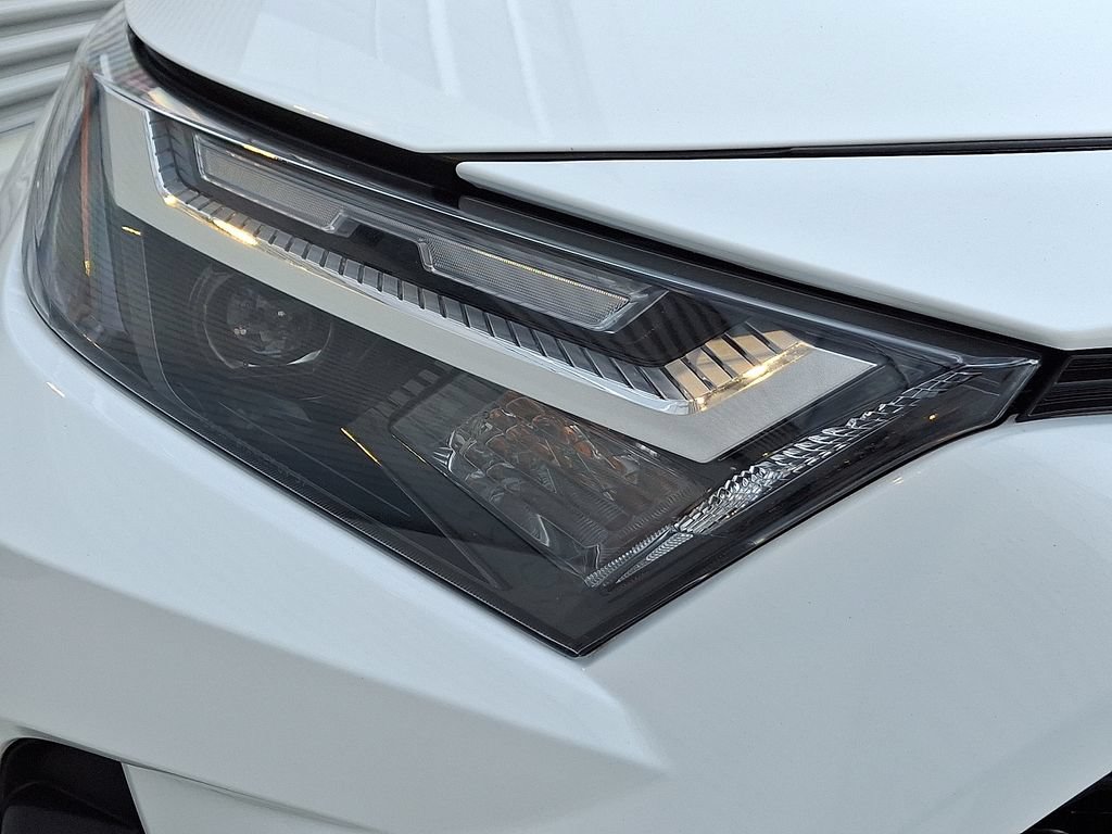 Used 2024 Toyota RAV4 AWD Hybrid w/ Weather Package image 12