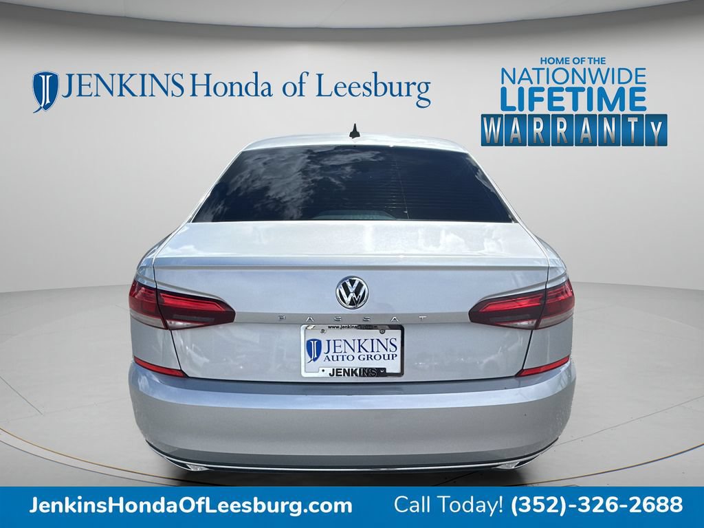 Used 2020 Volkswagen Passat 2.0T SE FWD image 5