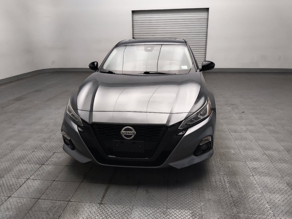 Used 2022 Nissan Altima 2.5 SR w/ Midnight Edition Package FWD image 15