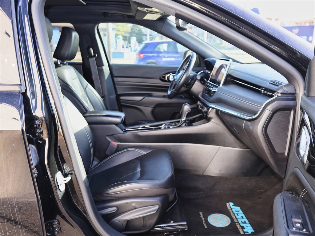 Used 2022 Jeep Compass High Altitude image 27