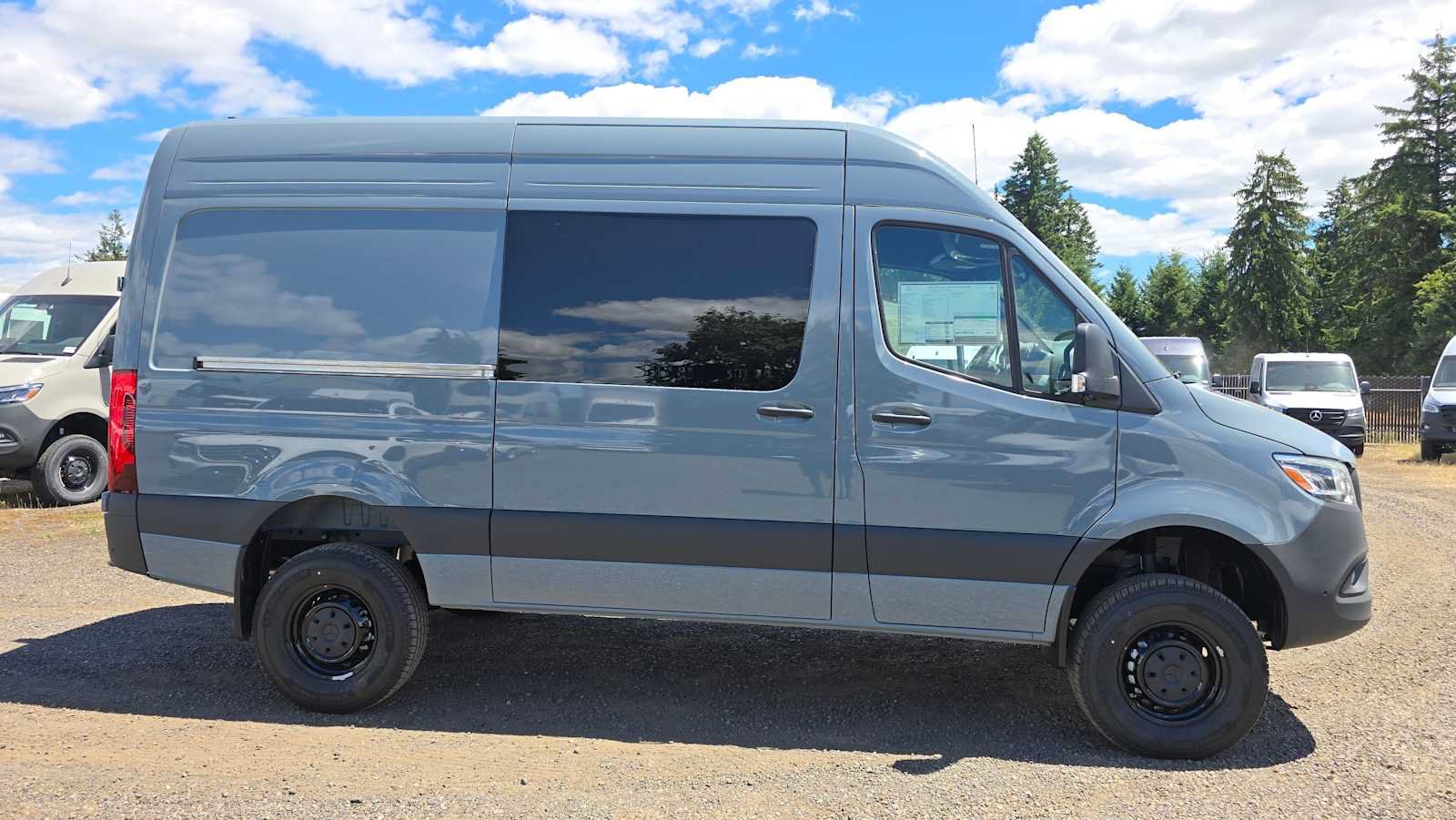 New 2026 Mercedes-Benz Sprinter 2500 image 2