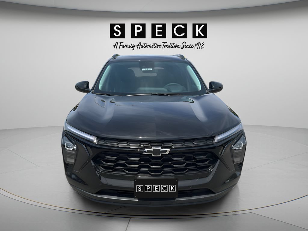 New 2026 Chevrolet Trax LT w/ Driver Confidence Package FWD image 8
