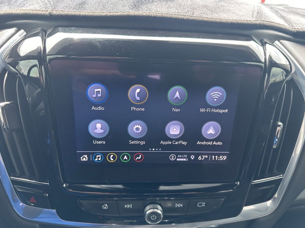 Used 2022 Chevrolet Traverse RS image 3