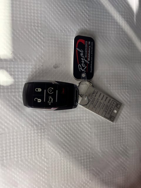 Used 2022 RAM 2500 Laramie image 32