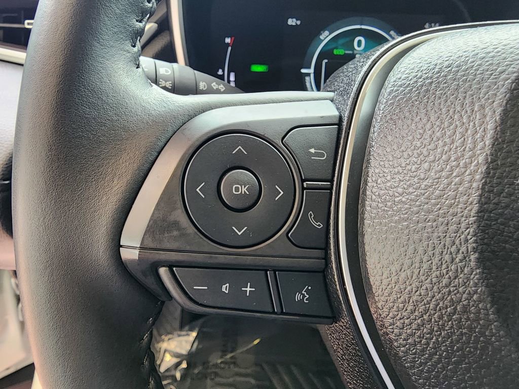 Used 2025 Toyota Corolla Cross AWD Hybrid w/ Convenience Package image 19