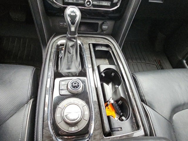 Used 2020 INFINITI QX80 Luxe w/ Proassist Package image 6