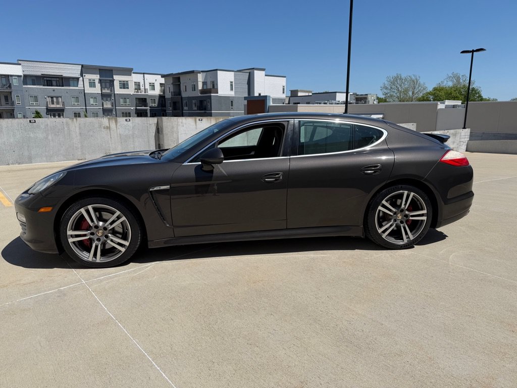 Used 2012 Porsche Panamera S RWD image 2