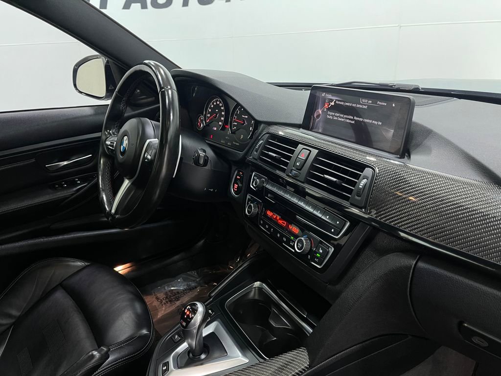 Used 2015 BMW M3 image 22