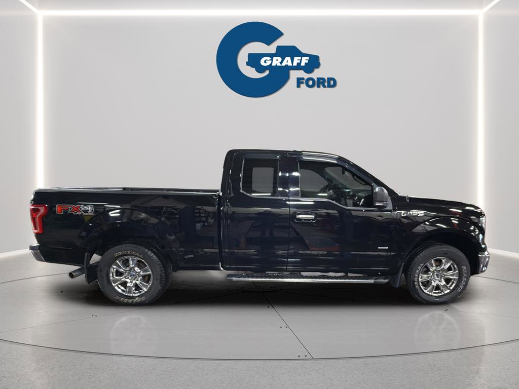 Used 2017 Ford F150 XLT w/ Equipment Group 302A Luxury image 9