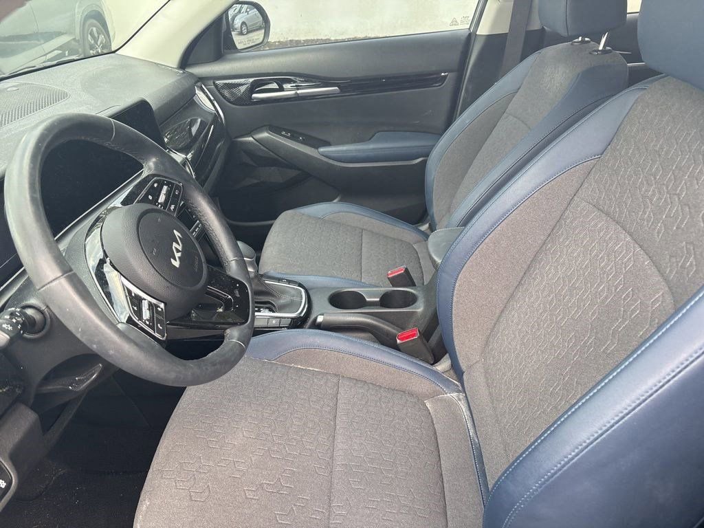 Used 2024 Kia Seltos S image 6