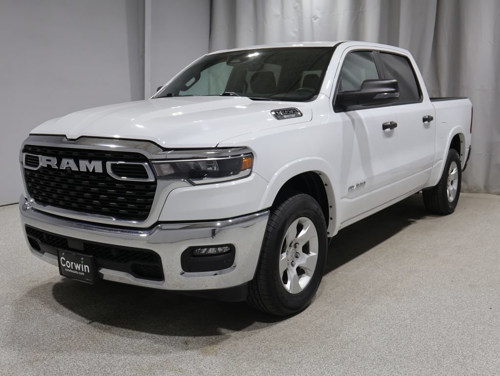 Used 2025 RAM 1500 Big Horn AWD/4WD image 6