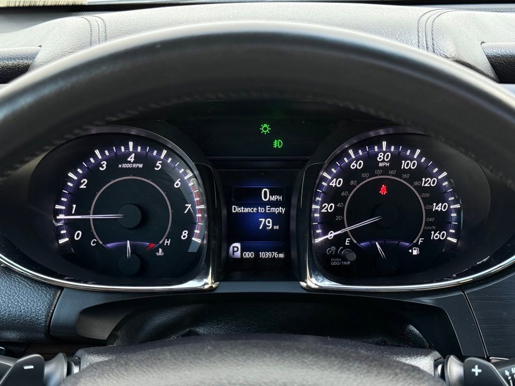 Used 2014 Toyota Avalon Limited image 25