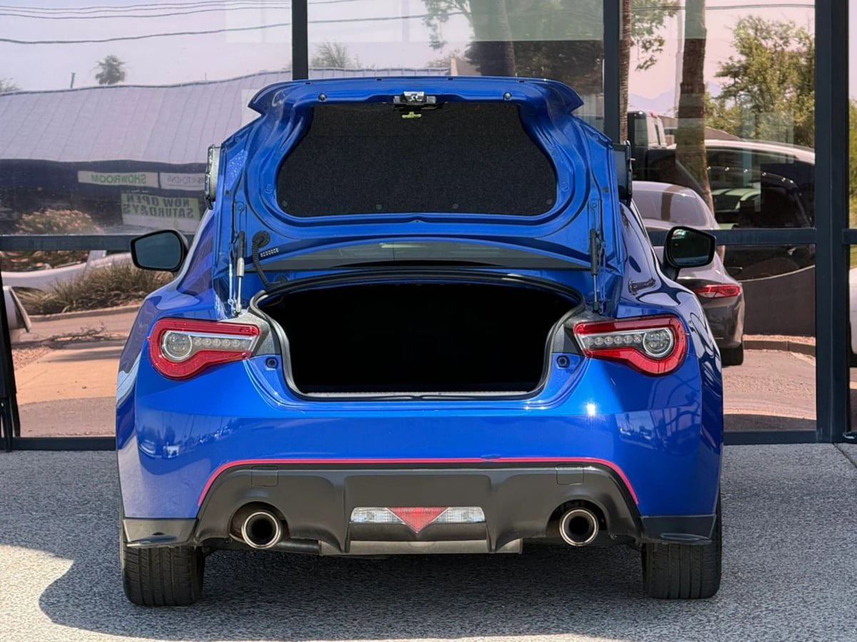 Used 2018 Subaru BRZ tS w/ Popular Package #3 RWD image 32