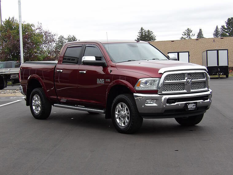 Used 2017 RAM 3500 Laramie w/ Convenience Group image 7