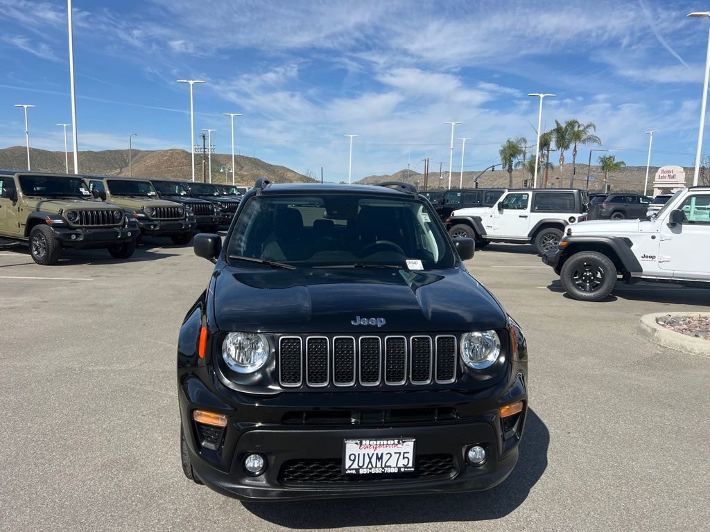 Used 2023 Jeep Renegade Latitude w/ Sun & Fun Group image 3